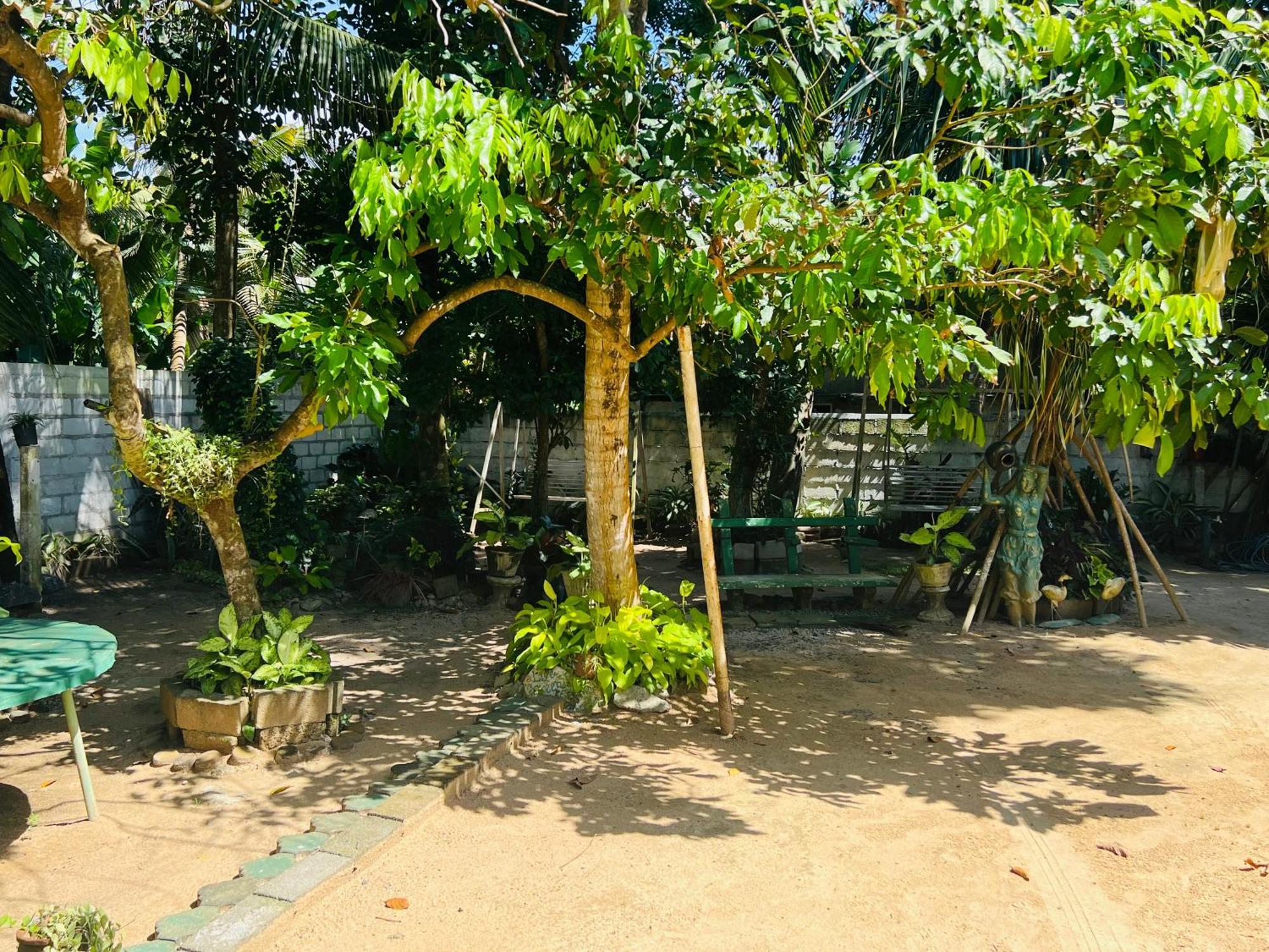 Katunayaka Villa Eco Green Airport מראה חיצוני תמונה